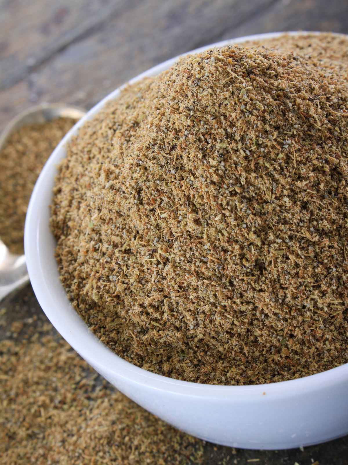 Cardamome moulue en poudre – épice parfumée aux notes citronnées pour desserts, thés et plats orientaux